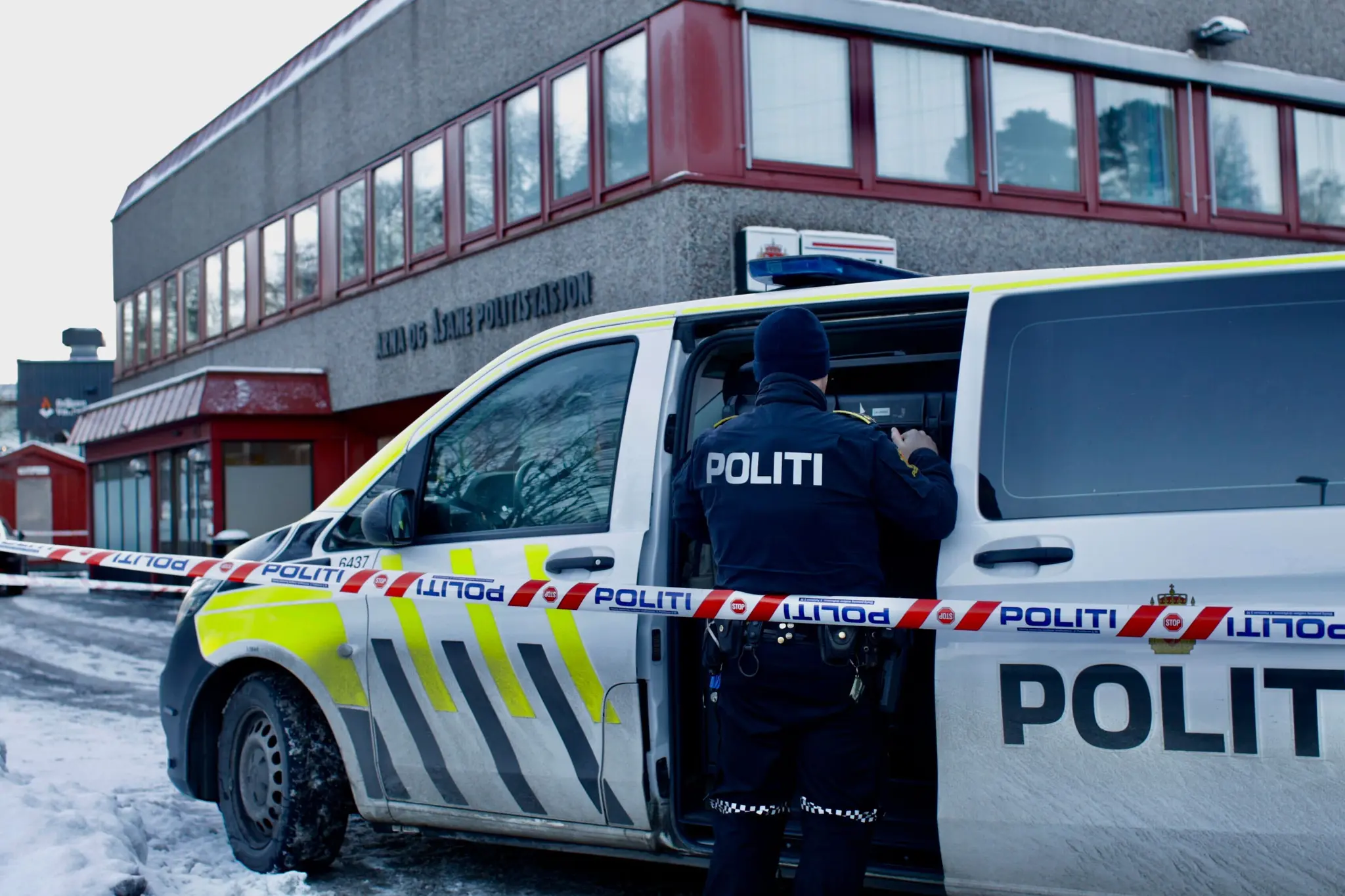 Полиция в Бергене объявлена небезопасной после стрельбы в полицейском участке