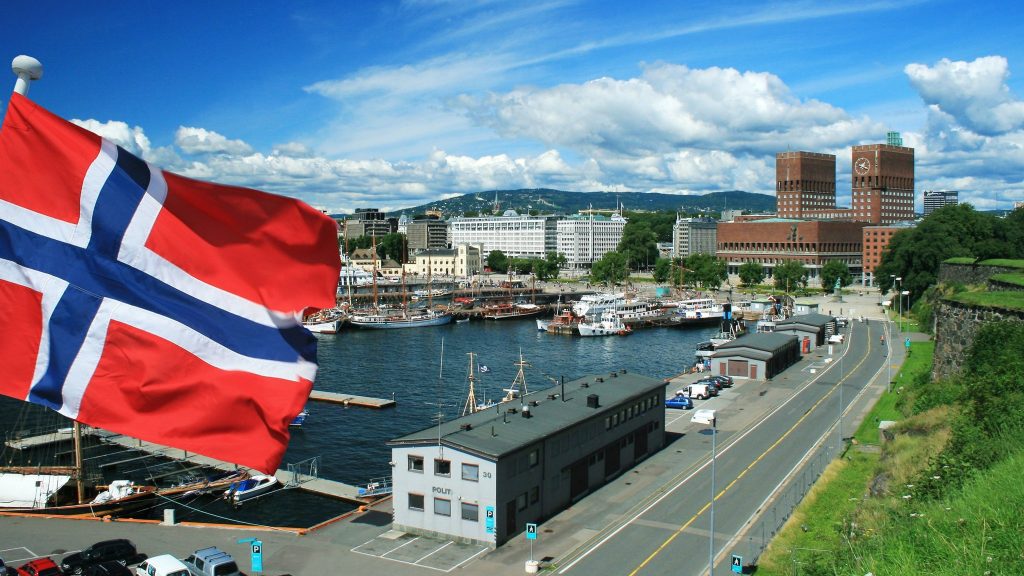 в Норвегии было выплачено налогов