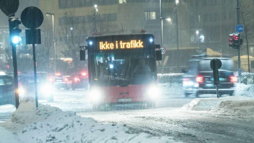 транспорта Осло из-за метели
